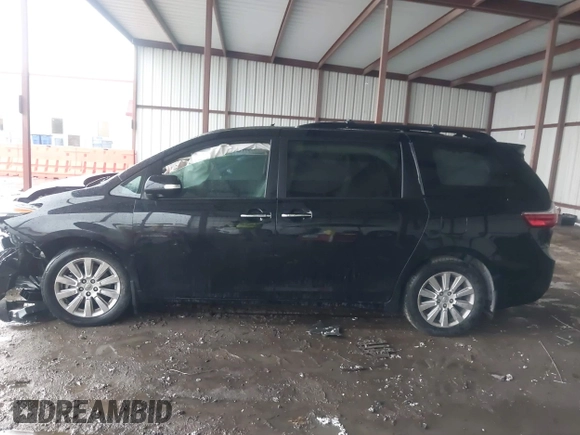 2016 Toyota Sienna XLE z VIN 5TDYK3DC7GS762431, wystawiony jako IAAI lot #42097541 z przebiegiem 93 778 mil mil oraz . Historia ofert i sprzedaży dostępna na DreamBid. Obrazek 14.