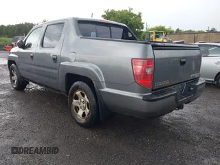 2009 Honda Ridgeline RT with VIN 5FPYK162X9B100513, listed as a IAAI auction lot 42683432 with 204,260 mi miles and . Bid and sale history available at DreamBid. Image 3.