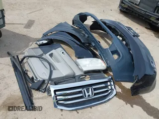 2014 Honda Pilot EX-L with VIN 5FNYF4H57EB009635, listed as a IAAI auction lot 41915219 with 272,017 mi miles. Bid and sale history available at carsss.com. Image 12.