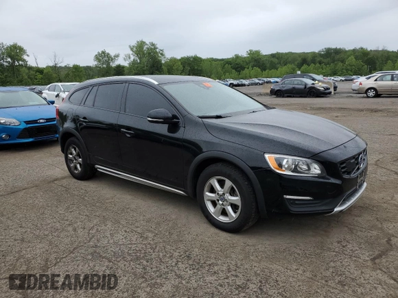 2015 Volvo V60 T5 z VIN YV4612HK0F1001660, wystawiony jako Copart lot #57965675 z przebiegiem 101 137 mil mil oraz Nie do naprawy • Non repairable. Historia ofert i sprzedaży dostępna na DreamBid. Obrazek 4.