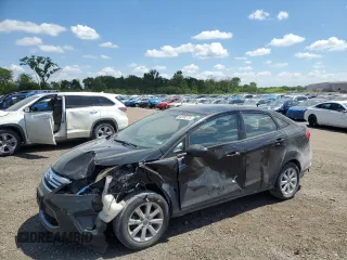 2012 Ford Fiesta SE z VIN 3FADP4BJ6CM173250, wystawiony jako Copart lot #56309315 z przebiegiem 152 833 mil mil oraz Szkoda całkowita • Salvage title. Historia ofert i sprzedaży dostępna na DreamBid. Obrazek 1.