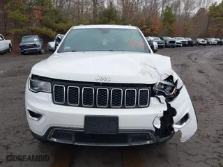 2019 Jeep Grand Cherokee Limited with VIN 1C4RJFBGXKC609986, listed as a IAAI auction lot 41455155 with 64,708 mi miles. Bid and sale history available at carsss.com. Image 13.