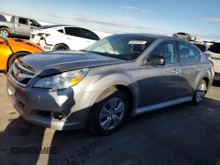 2011 Subaru Legacy 2.5i z VIN 4S3BMCA65B3236890, wystawiony jako Copart lot #88783995 z przebiegiem 78 726 mil mil oraz Szkoda całkowita • Salvage title. Historia ofert i sprzedaży dostępna na DreamBid. Obrazek 1.