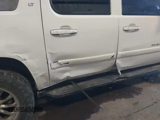 2007 Chevrolet Avalanche LTZ with VIN 3GNFK12307G166372, listed as a IAAI auction lot 41734253 with Not Provided miles. Bid and sale history available at carsss.com. Image 6.