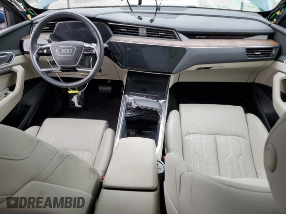 2019 Audi e-tron Prestige with VIN WA1VABGE3KB013620, listed as a Copart auction lot 61975913 with 25,369 mi miles. Bid and sale history available at carsss.com. Image 8.