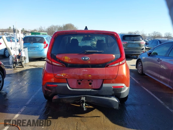 2020 Kia Soul S with VIN KNDJ23AU2L7117902, listed as a IAAI auction lot 41759979 with 59,764 mi miles. Bid and sale history available at carsss.com. Image 17.