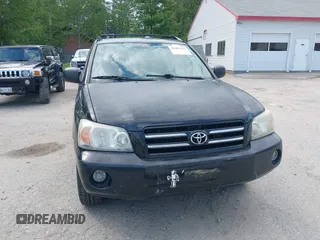 2006 Toyota Highlander w/3rd Row z VIN JTEEP21A160171106, wystawiony jako IAAI lot #42483113 z przebiegiem 223 183 mil mil oraz . Historia ofert i sprzedaży dostępna na DreamBid. Obrazek 13.