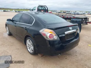 2010 Nissan Altima 3.5 SR with VIN 1N4BL2AP3AN567241, listed as a IAAI auction lot 41950511 with 201,963 mi miles. Bid and sale history available at carsss.com. Image 3.