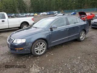 2008 Volkswagen Passat 2.0T z VIN WVWEK73CX8E205869, wystawiony jako Copart lot #46004675 z przebiegiem 110 945 mil mil oraz Tytuł czysty. Historia ofert i sprzedaży dostępna na DreamBid. Obrazek 1.