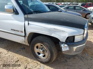 1997 Dodge Ram 1500 with VIN 1B7HC16Y0VS176345, listed as a IAAI auction lot 41947869 with 222,103 mi miles. Bid and sale history available at carsss.com. Image 6.