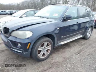 2007 BMW X5 4.8i z VIN 4USFE83547LY64828, wystawiony jako IAAI lot #41896182 z przebiegiem Nie podano mil oraz . Historia ofert i sprzedaży dostępna na DreamBid. Obrazek 2.