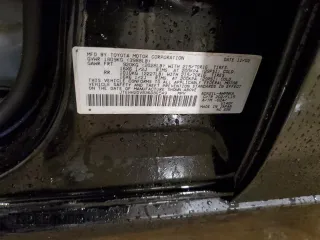 2003 Toyota RAV4 z VIN JTEHH20V836080549, wystawiony jako Copart lot #57141275 z przebiegiem 169 110 mil mil oraz Szkoda całkowita • Salvage title. Historia ofert i sprzedaży dostępna na DreamBid. Obrazek 13.