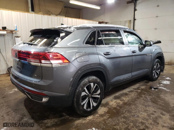 2024 Volkswagen Atlas Cross Sport 2.0T SE with VIN 1V2LE2CA2RC202122, listed as a Copart auction lot 82377044 with 21,184 mi miles and Salvage Title. Bid and sale history available at carsss.com. Image 3.