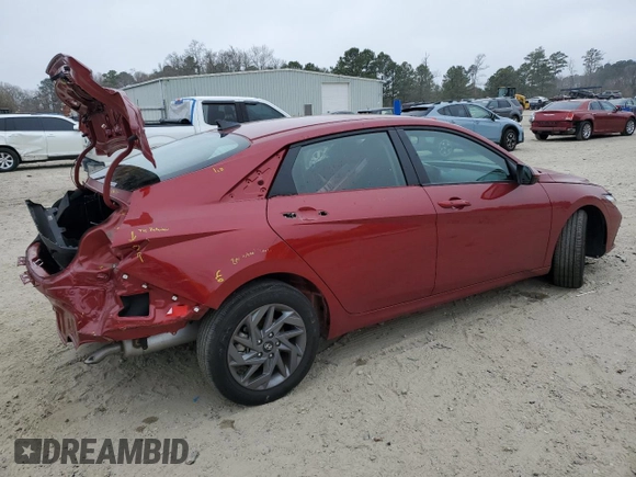 2024 Hyundai Elantra SEL z VIN KMHLM4DG8RU733639, wystawiony jako Copart lot #48573805 z przebiegiem 8 128 mil mil oraz Szkoda całkowita • Salvage title. Historia ofert i sprzedaży dostępna na DreamBid. Obrazek 3.