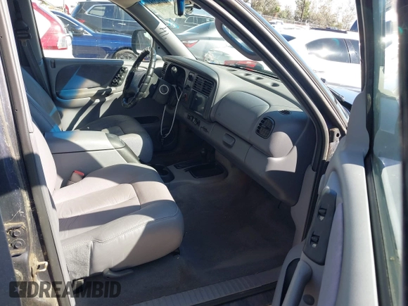1998 Dodge Durango with VIN 1B4HS28Z9WF177404, listed as a IAAI auction lot 41742281 with 199,963 mi miles and . Bid and sale history available at DreamBid. Image 5.