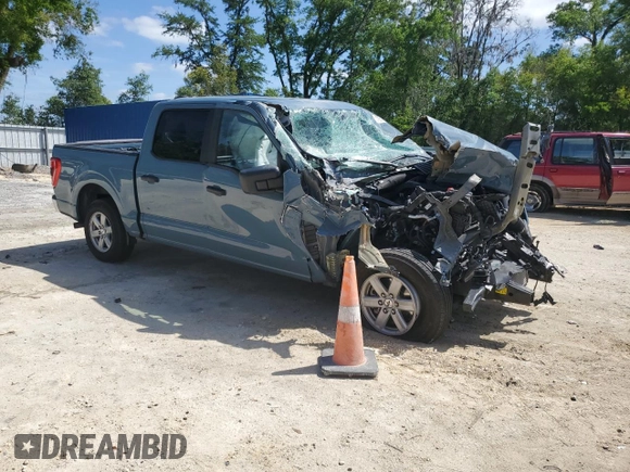 2023 Ford F-150 XL with VIN 1FTEW1C84PKD23395, listed as a Copart auction lot 51979205 with 43,001 mi miles and Non repairable. Bid and sale history available at DreamBid. Image 4.
