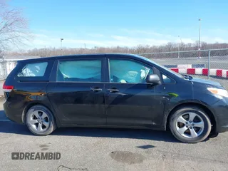 2013 Toyota Sienna L with VIN 5TDZK3DC1DS395994, listed as a IAAI auction lot 41759212 with 163,898 mi miles. Bid and sale history available at carsss.com. Image 12.