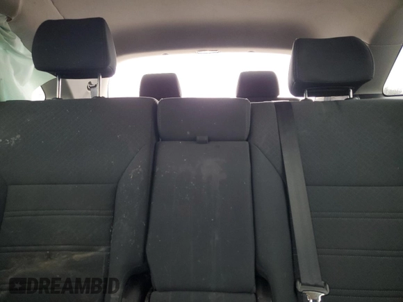 2016 Kia Sorento LX with VIN 5XYPG4A39GG152700, listed as a Copart auction lot 49858195 with 141,208 mi miles and Salvage Title. Bid and sale history available at carsss.com. Image 10.