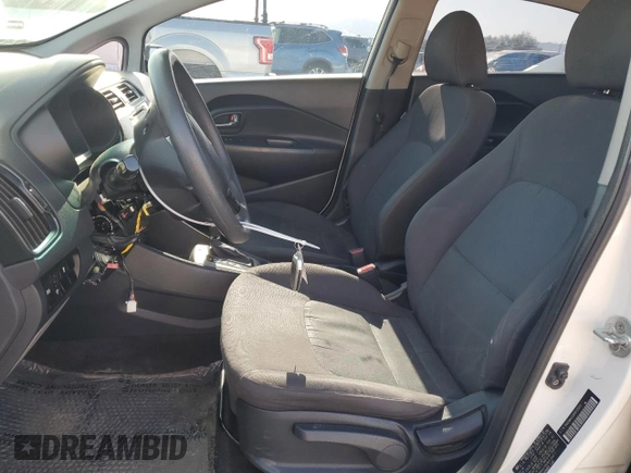 2017 Kia Rio LX z VIN KNADM4A39H6026611, wystawiony jako Copart lot #54735975 z przebiegiem 143 756 mil mil oraz Szkody całkowita. Historia ofert i sprzedaży dostępna na DreamBid. Obrazek 7.