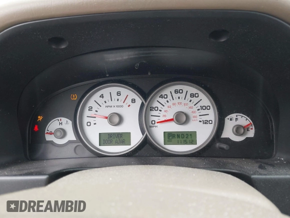 2007 Ford Escape Limited with VIN 1FMCU94147KA24935, listed as a IAAI auction lot 41374921 with 111,512 mi miles. Bid and sale history available at carsss.com. Image 7.