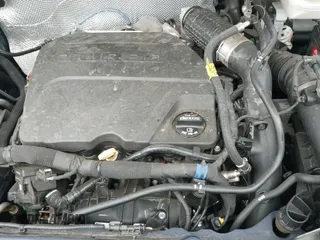 2020 Buick Encore GX Preferred with VIN KL4MMBS2XLB102358, listed as a IAAI auction lot 42645727 with 43,053 mi miles and . Bid and sale history available at DreamBid. Image 19.