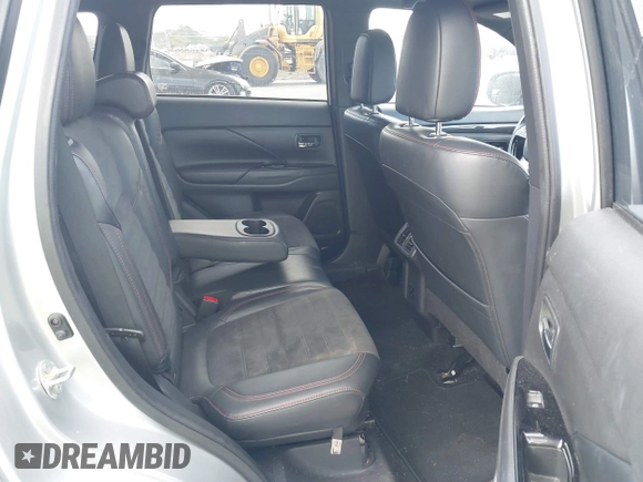 2020 Mitsubishi Outlander ES z VIN JA4AZ3A37LZ042888, wystawiony jako IAAI lot #41474954 z przebiegiem 98 616 mil mil oraz . Historia ofert i sprzedaży dostępna na DreamBid. Obrazek 8.