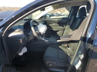 2023 Mazda CX-30 S with VIN 3MVDMBAMXPM553151, listed as a Copart auction lot 47517205 with 23,629 mi miles and Salvage Title. Bid and sale history available at carsss.com. Image 7.