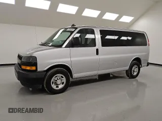 2020 Chevrolet Express Cargo Van with VIN 1GCWGAFG7L1242881, listed as a Copart auction lot 53825035 with 322,801 mi miles and Clean Title. Bid and sale history available at carsss.com. Image 1.