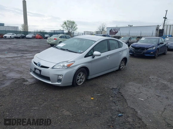 2010 Toyota Prius II with VIN JTDKN3DU8A0150741, listed as a IAAI auction lot 41951981 with 75,474 mi miles. Bid and sale history available at carsss.com. Image 17.