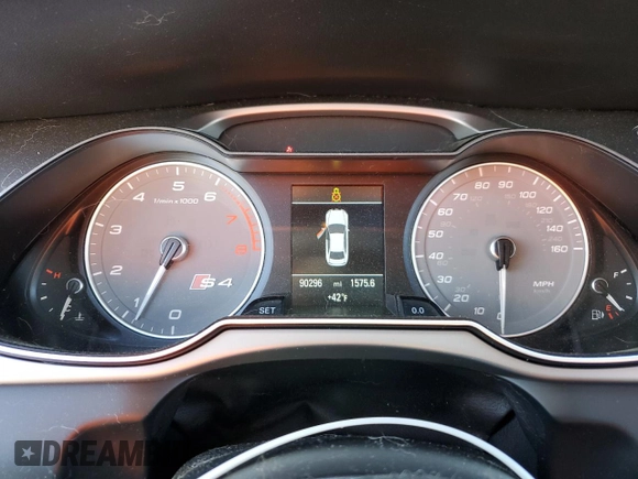 2014 Audi S4 Premium Plus with VIN WAUDGAFL4EA018200, listed as a Copart auction lot 52413105 with 90,296 mi miles and Clean Title. Bid and sale history available at carsss.com. Image 9.