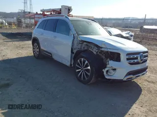 2020 Mercedes-Benz GLB 250 z VIN W1N4M4HB7LW035633, wystawiony jako IAAI lot #41780006 z przebiegiem 102 991 mil mil oraz . Historia ofert i sprzedaży dostępna na DreamBid. Obrazek 1.
