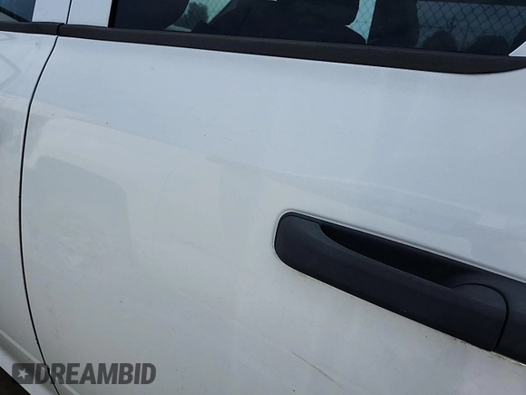 2013 Ram 1500 Tradesman z VIN 1C6RR6FP9DS560721, wystawiony jako IAAI lot #42598892 z przebiegiem 224 498 mil mil oraz . Historia ofert i sprzedaży dostępna na DreamBid. Obrazek 12.