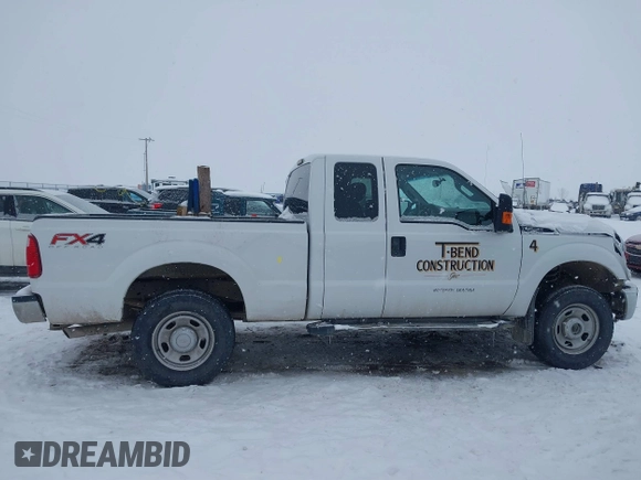 2016 Ford Super Duty F-250 SRW XLT with VIN 1FT7X2B67GEA18368, listed as a IAAI auction lot 41524825 with 139,242 mi miles. Bid and sale history available at carsss.com. Image 13.