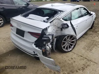 2019 Audi RS 5 Sportback z VIN WUABWCF54KA903957, wystawiony jako Copart lot #49552262 z przebiegiem Nie podano mil oraz . Historia ofert i sprzedaży dostępna na DreamBid. Obrazek 9.