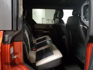 2023 Ford Bronco z VIN 1FMEE5DP1PLB74756, wystawiony jako Copart lot #46458355 z przebiegiem 23 744 mil mil oraz Szkoda całkowita • Salvage title. Historia ofert i sprzedaży dostępna na DreamBid. Obrazek 11.