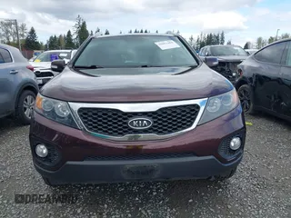2012 Kia Sorento EX with VIN 5XYKUDA2XCG288581, listed as a IAAI auction lot 42011463 with 449,858 mi miles. Bid and sale history available at carsss.com. Image 12.