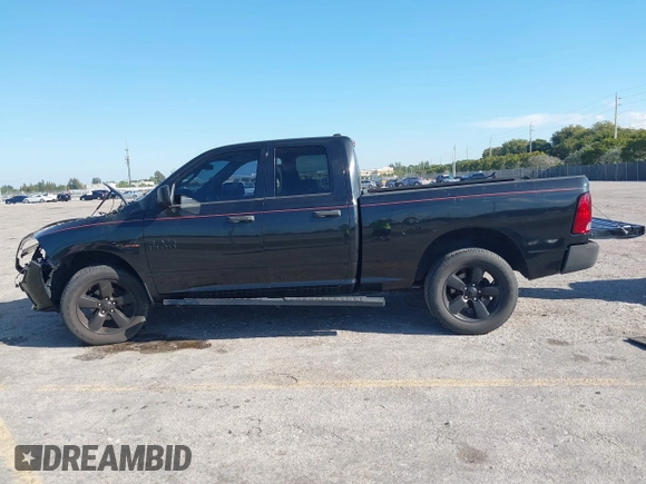 2018 Ram 1500 Express with VIN 1C6RR7FTXJS286833, listed as a IAAI auction lot 41902890 with 29,560 mi miles. Bid and sale history available at carsss.com. Image 15.