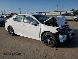 2024 Toyota Camry SE with VIN 4T1G11AK8RU244062, listed as a Copart auction lot 53911585 with 15,921 mi miles and Clean Title. Bid and sale history available at carsss.com. Image 4.