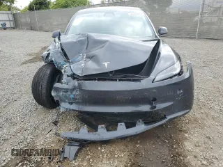 2025 Tesla Model 3 Long Range with VIN 5YJ3E1EA5SF918823, listed as a Copart auction lot 55966905 with 3,754 mi miles and Salvage title. Bid and sale history available at DreamBid. Image 5.