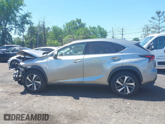 2018 Lexus NX 300 z VIN JTJBARBZ2J2149602, wystawiony jako IAAI lot #42292929 z przebiegiem 45 085 mil mil oraz . Historia ofert i sprzedaży dostępna na DreamBid. Obrazek 14.