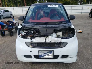 2011 Smart fortwo Pure with VIN WMEEJ3BAXBK447292, listed as a Copart auction lot 73308384 with 35,166 mi miles and Salvage title. Bid and sale history available at DreamBid. Image 5.