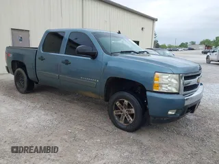 2008 Chevrolet Silverado 1500 LTZ with VIN 3GCEK13398G289804, listed as a IAAI auction lot 42049924 with 262,434 mi miles. Bid and sale history available at carsss.com. Image 1.