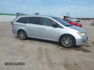 2013 Honda Odyssey EX-L with VIN 5FNRL5H69DB022042, listed as a IAAI auction lot 41902796 with 178,198 mi miles and . Bid and sale history available at carsss.com. Image 13.