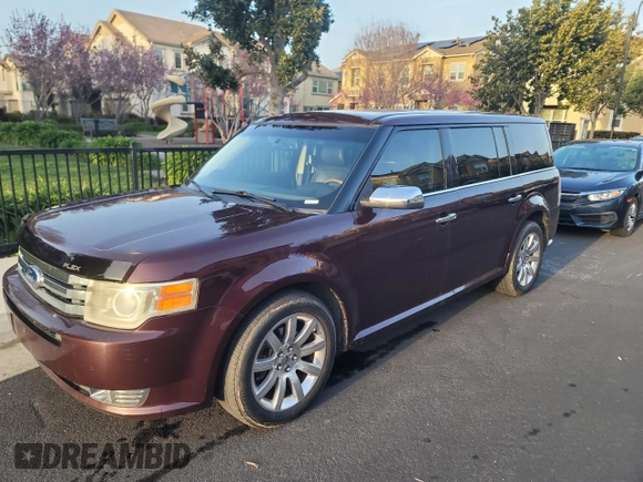 2011 Ford Flex Limited with VIN 2FMGK5DC1BBD25652, listed as a Copart auction lot 49539805 with 162,632 mi miles and Clean Title. Bid and sale history available at carsss.com. Image 2.