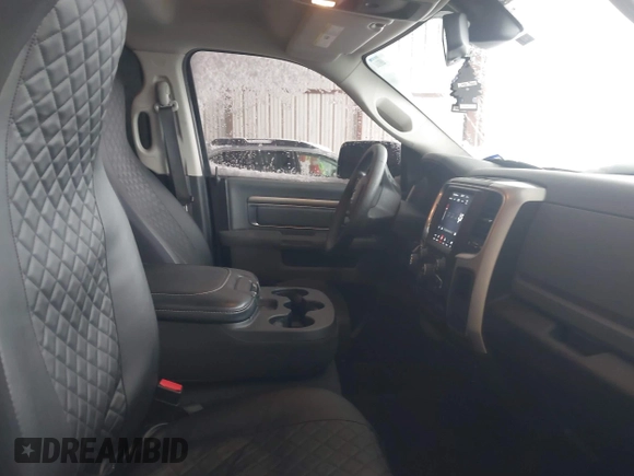 2019 Ram 1500 Classic Warlock with VIN 1C6RR6GT0KS706707, listed as a IAAI auction lot 41289736 with 134,142 mi miles. Bid and sale history available at carsss.com. Image 5.