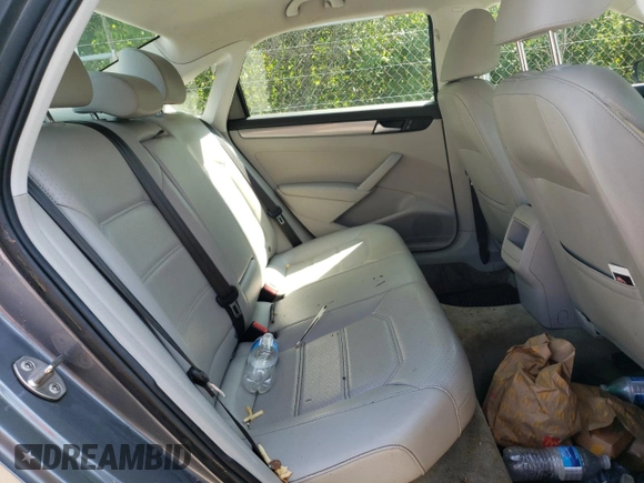 2015 Volkswagen Passat Limited Edition with VIN 1VWAT7A32FC079205, listed as a Copart auction lot 61529005 with 104,355 mi miles and Salvage title. Bid and sale history available at DreamBid. Image 10.