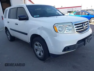 2015 Honda Pilot LX with VIN 5FNYF4H21FB020346, listed as a IAAI auction lot 41826905 with 156,953 mi miles. Bid and sale history available at carsss.com. Image 1.