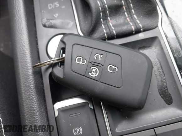 2023 Volkswagen Atlas SE с VIN 1V2JP2CA9PC552717, выставлен на аукционе IAAI как лот 41906799 с пробегом 2 336 миль миль и . История ставок и продаж доступна на DreamBid. Изображение 11.