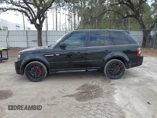 2013 Land Rover Range Rover Sport SC with VIN SALSH2E48DA802796, listed as a IAAI auction lot 41613187 with 104,024 mi miles. Bid and sale history available at carsss.com. Image 14.
