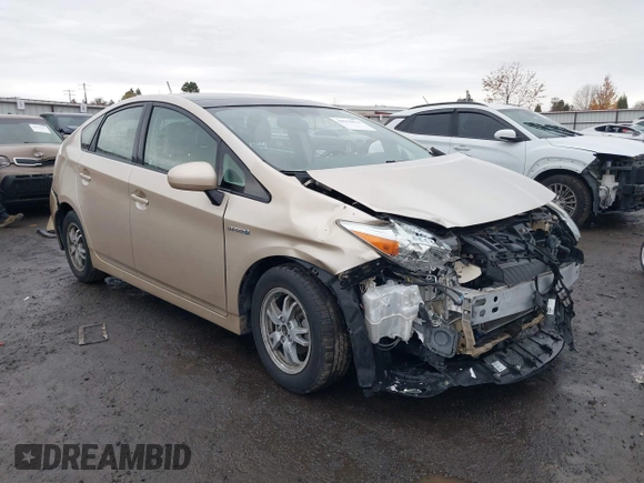 2010 Toyota Prius II with VIN JTDKN3DU2A0205717, listed as a IAAI auction lot 40910678 with 62,207 mi miles. Bid and sale history available at carsss.com. Image 1.